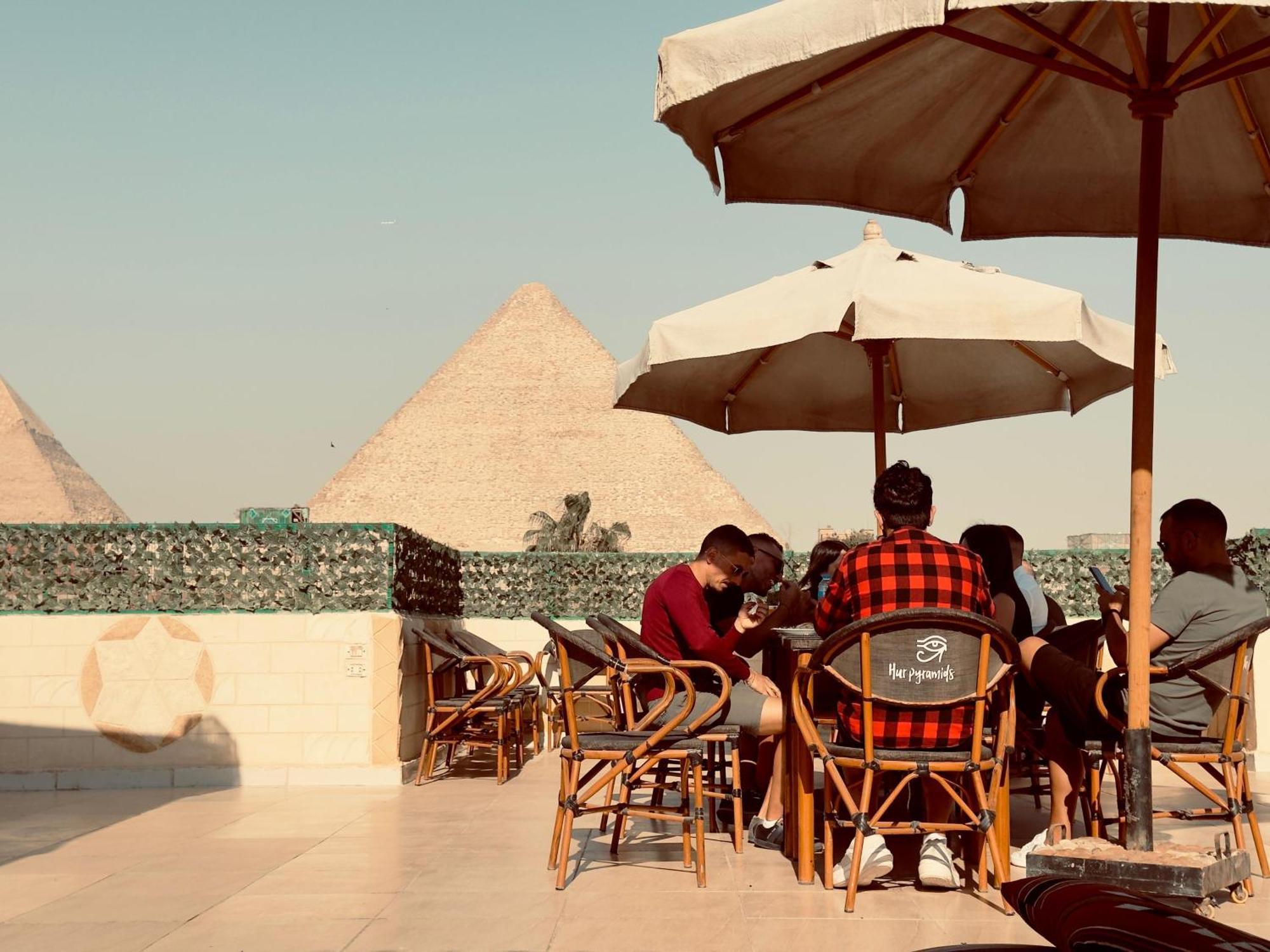 Hur Pyramids Land Inn Kafret el-Gabal Eksteriør billede