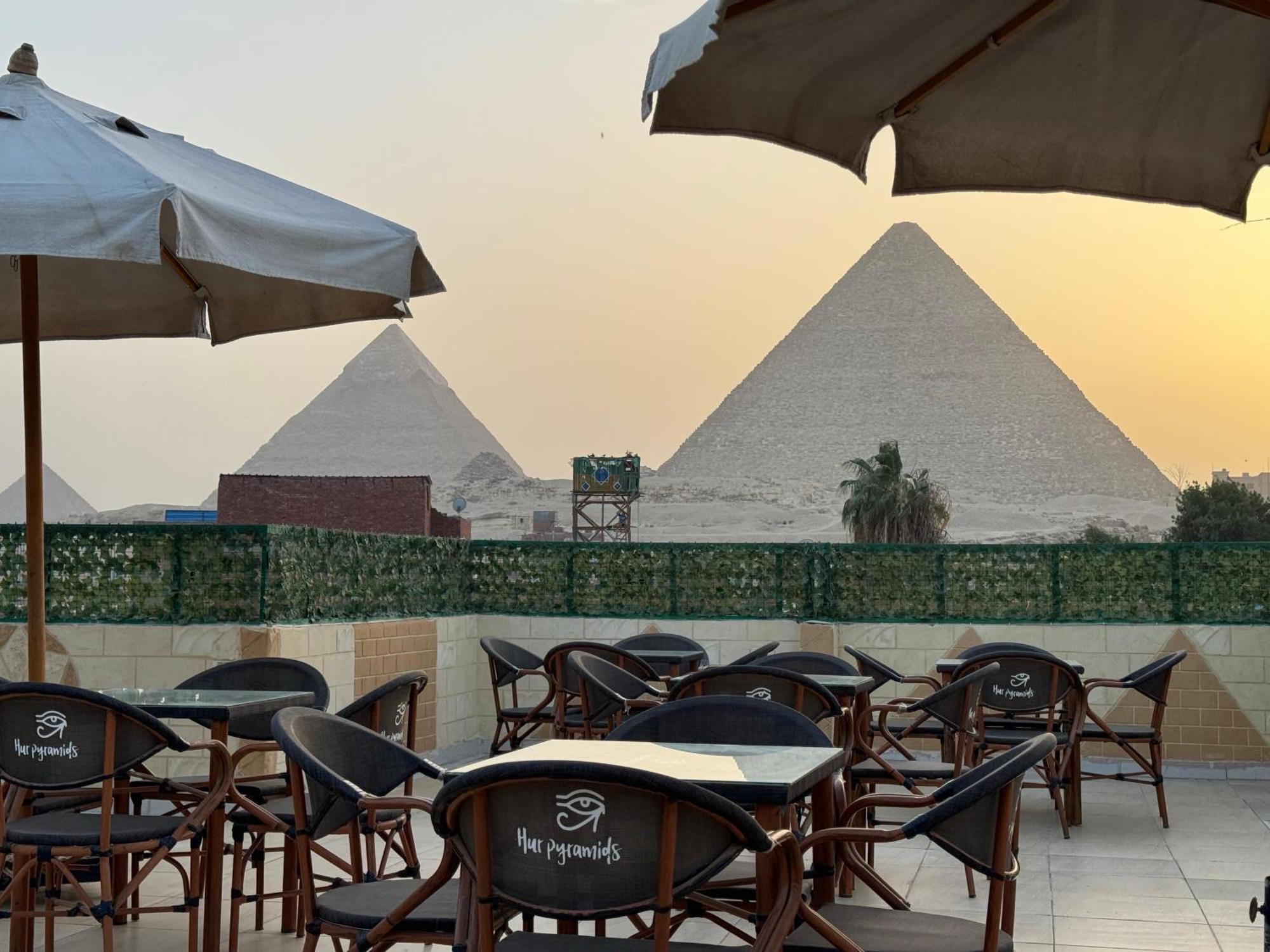 Hur Pyramids Land Inn Kafret el-Gabal Eksteriør billede